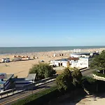 Lägenhet Modern Flat For 4 Guests Sea View-beahost *