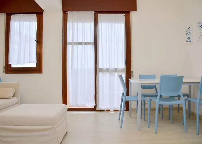 Modern Flat For 4 Guests Sea View-beahost 비비오네