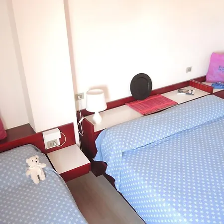 Modern Flat For 4 Guests Sea View - Beahost