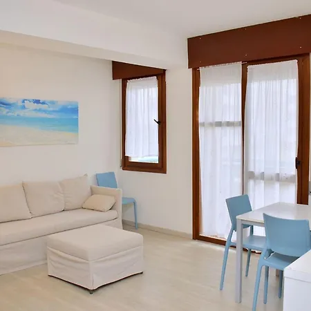 Modern Flat For Four Guests With Side Sea View